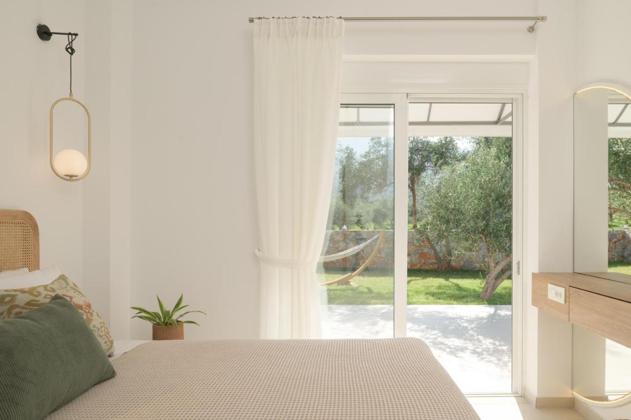 Pelagias Villa Lefka With Heated Pool Mathés エクステリア 写真